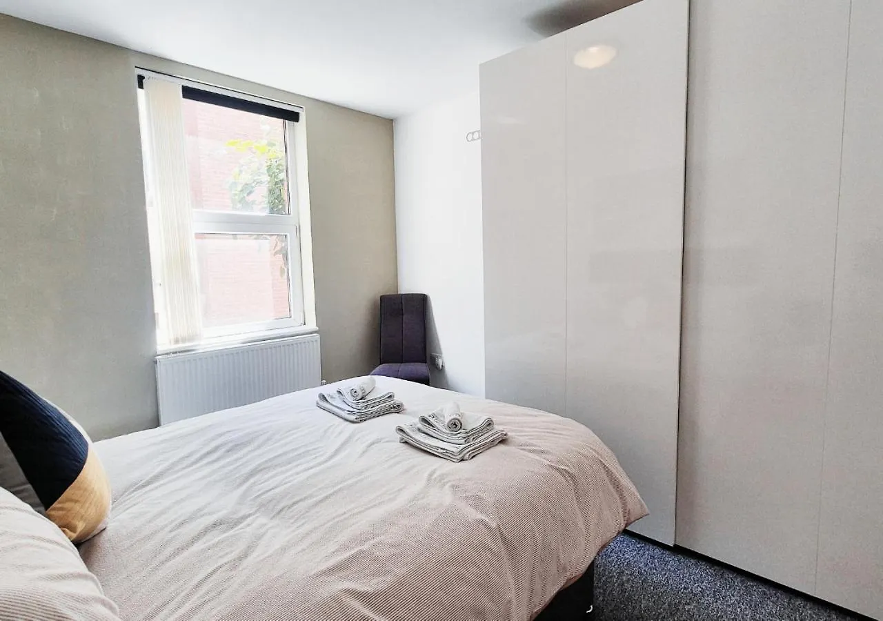 Stylish & Modern 2Br Flat Nr Nottingham City Centre Appartamento